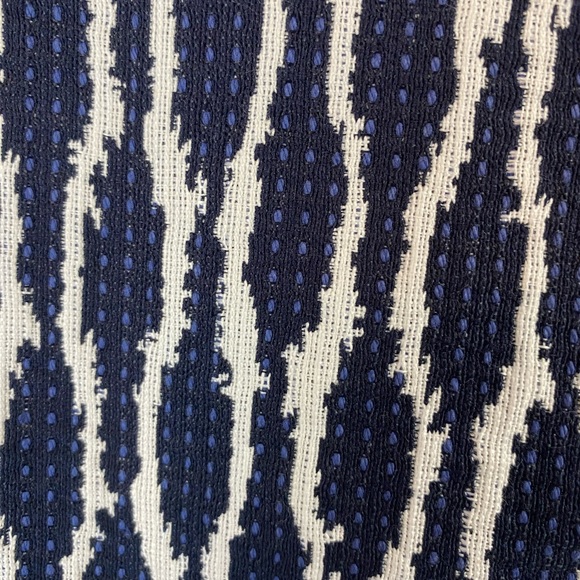 LOFT Navy White ‘The Riviera Short’ NWT | Size 12 - Picture 3 of 9